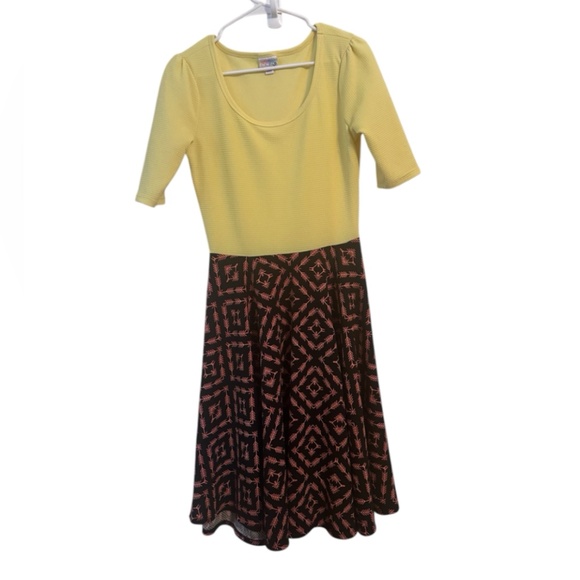LuLaRoe Yellow and Black Patterned Midi Dress - Picture 1 of 3